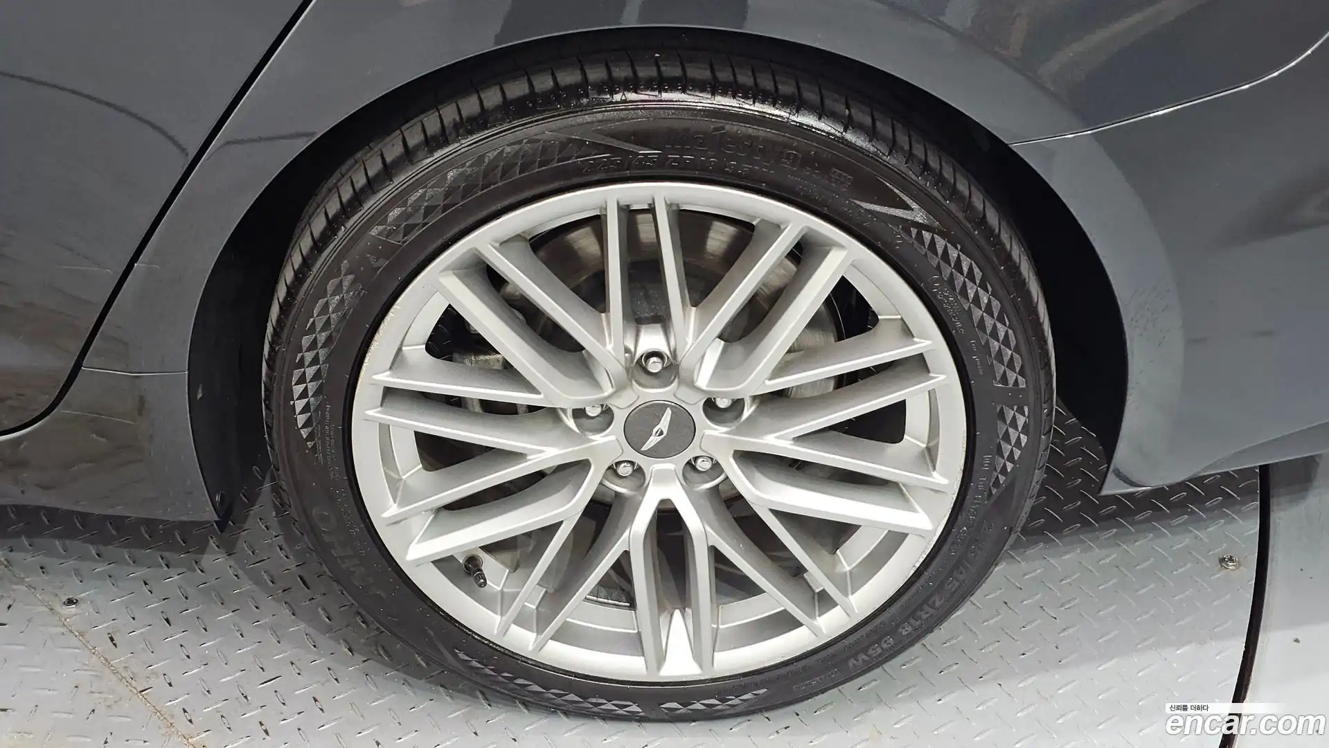 G70 Genesis 2019.3-OUTER-031