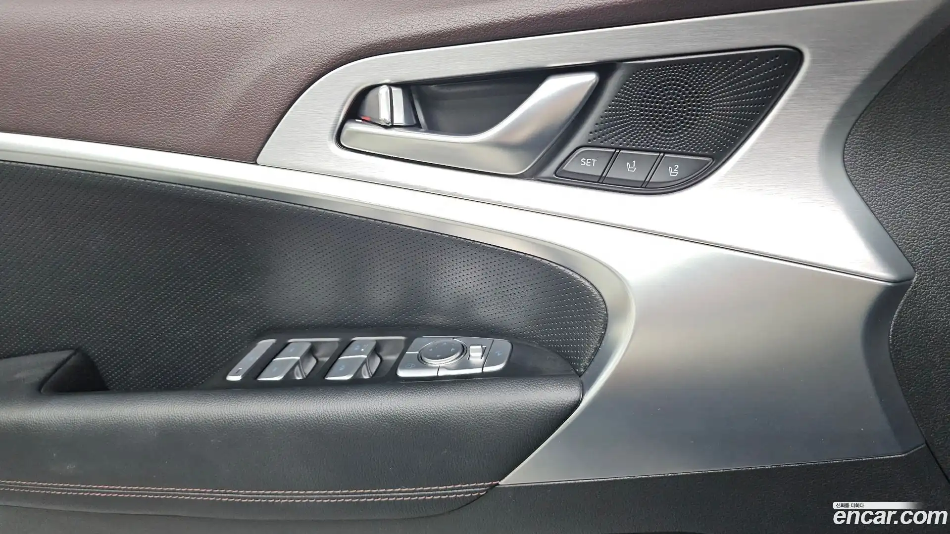 G70 Genesis 2019.3-OPTION-042