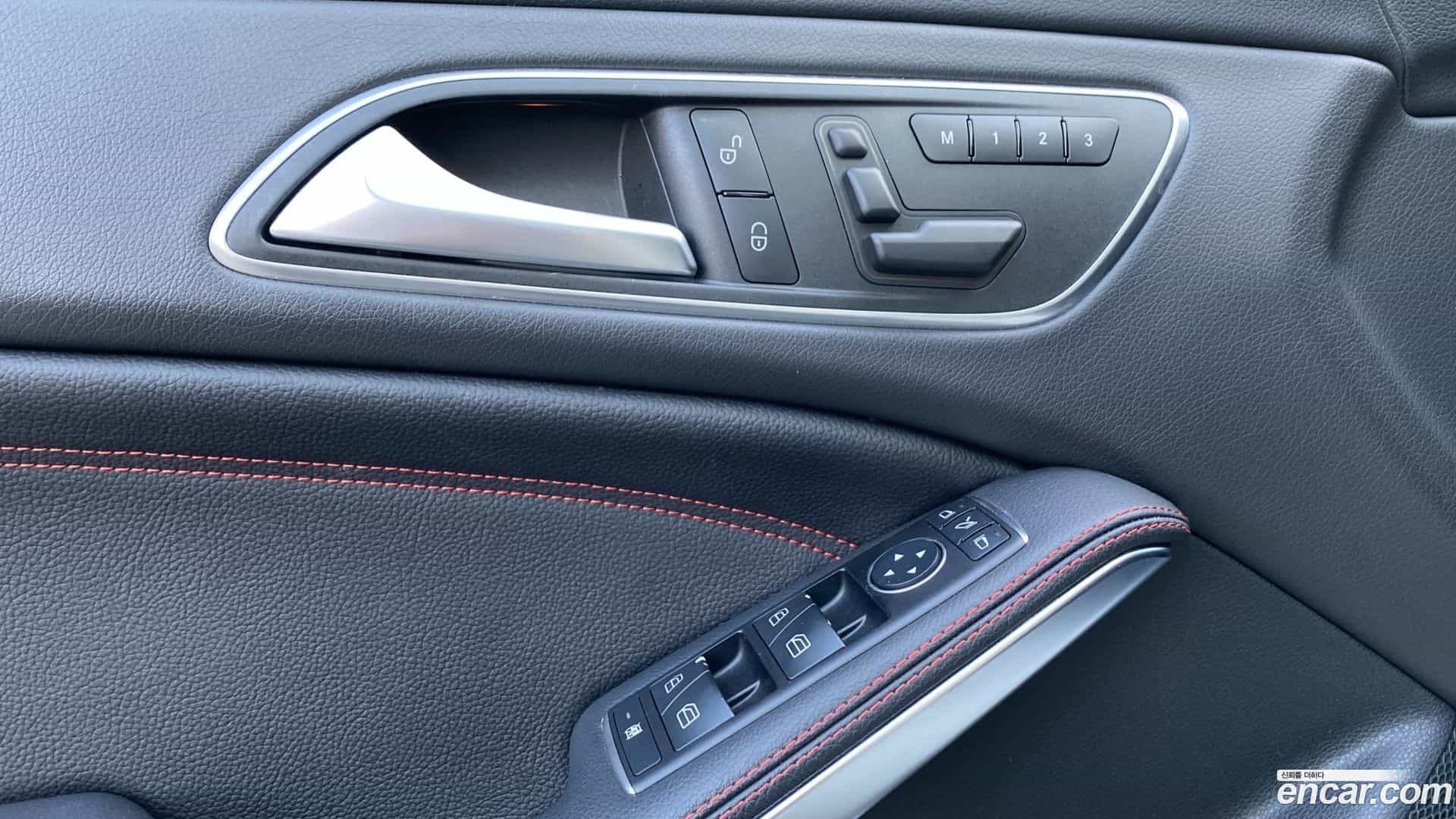 CLA-Class Mercedes-Benz 2016.7-OPTION-017