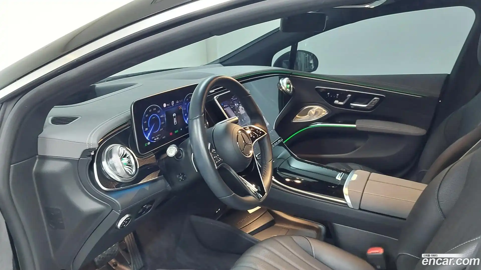 EQS Mercedes-Benz 2022.10-OPTION-017