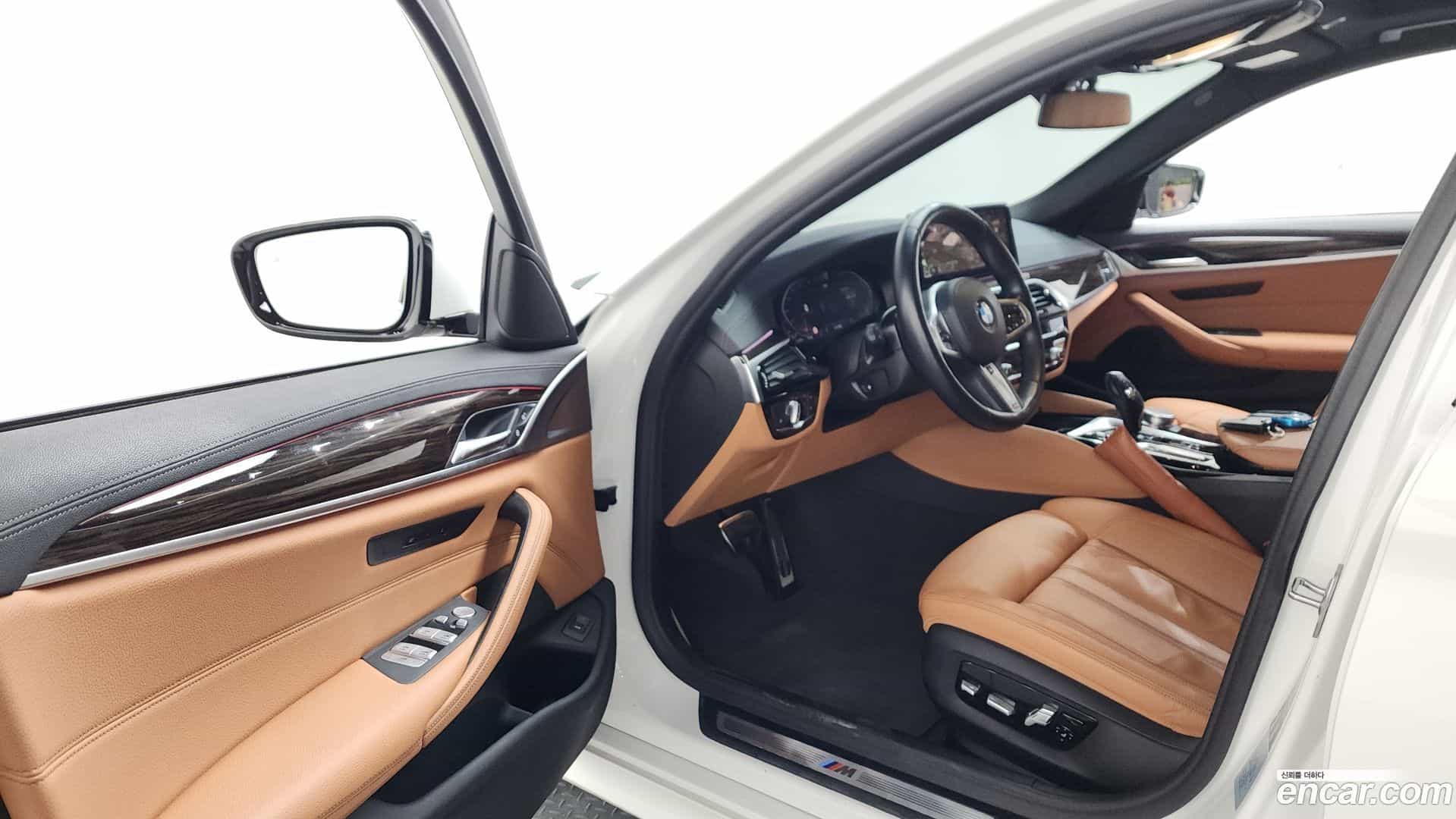 5-Series BMW 2021.10-INNER-010