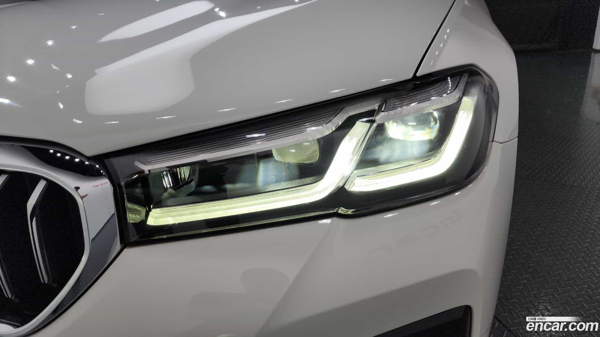 5-Series BMW 2021.10-OUTER-032