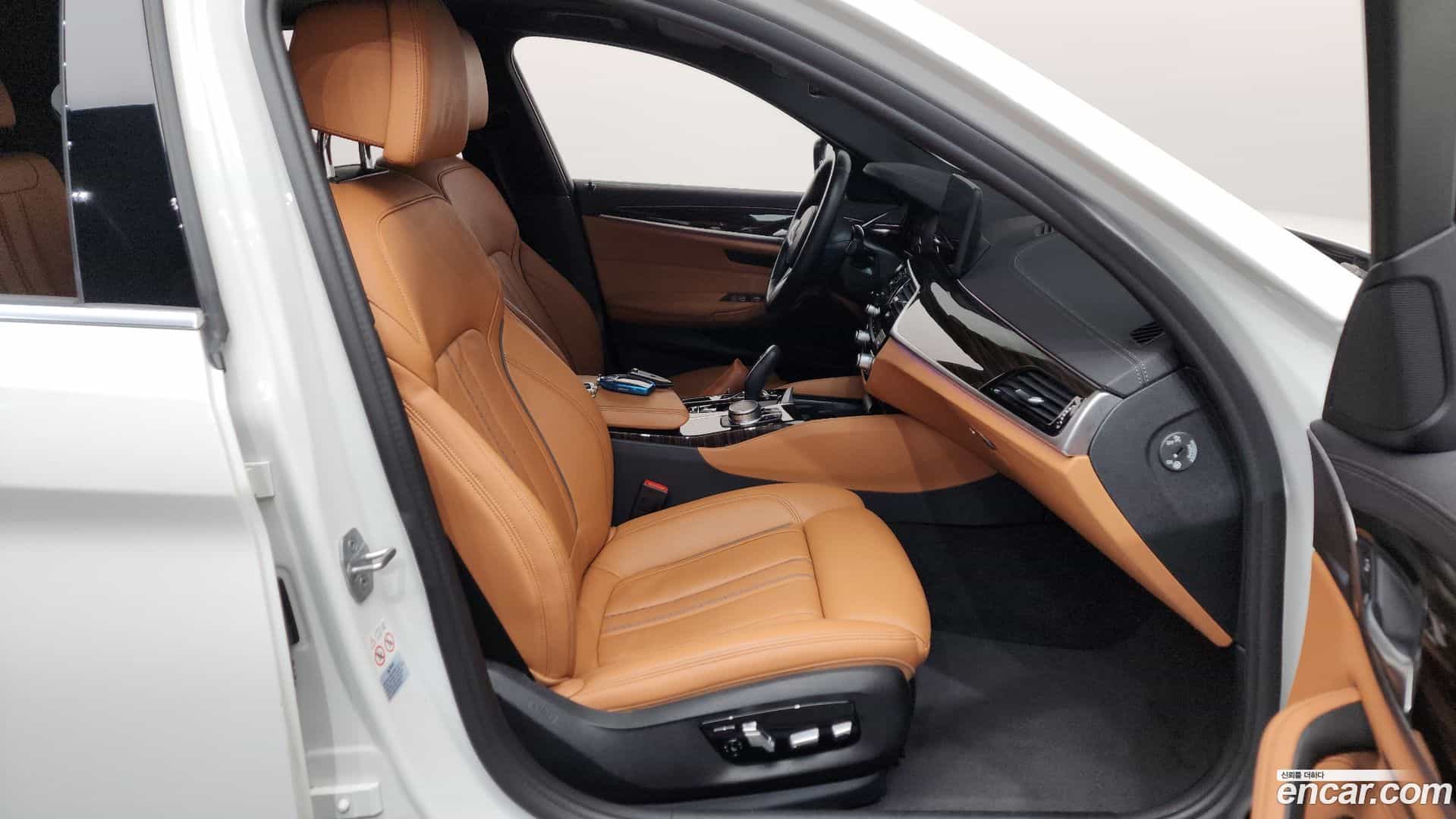 5-Series BMW 2021.10-INNER-036