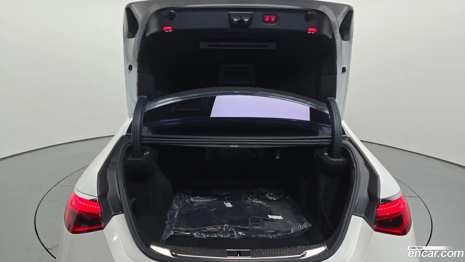 S-Class Mercedes-Benz 2021.6-OPTION-023