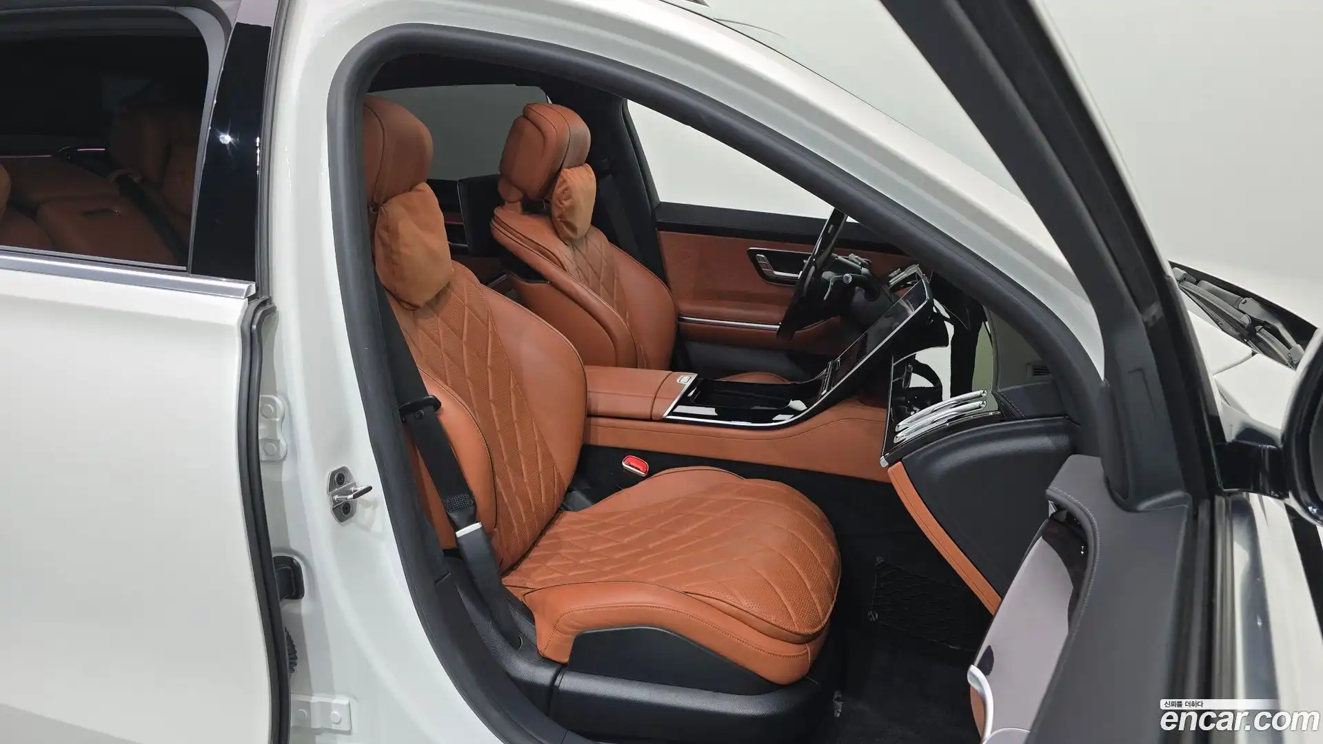 S-Class Mercedes-Benz 2021.6-INNER-036