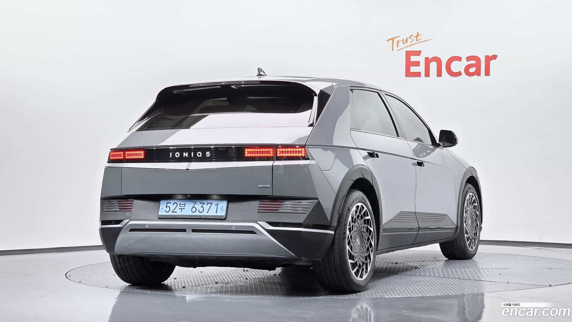Ioniq5 Hyundai 2022.10-OUTER-002