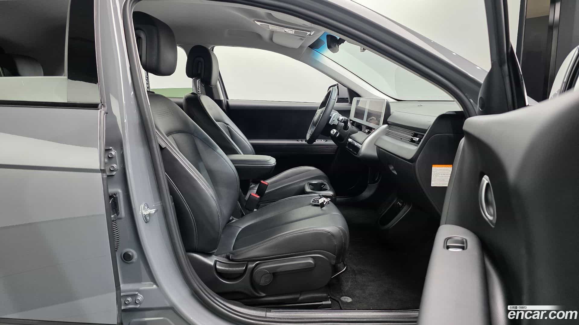 Ioniq5 Hyundai 2022.10-INNER-036