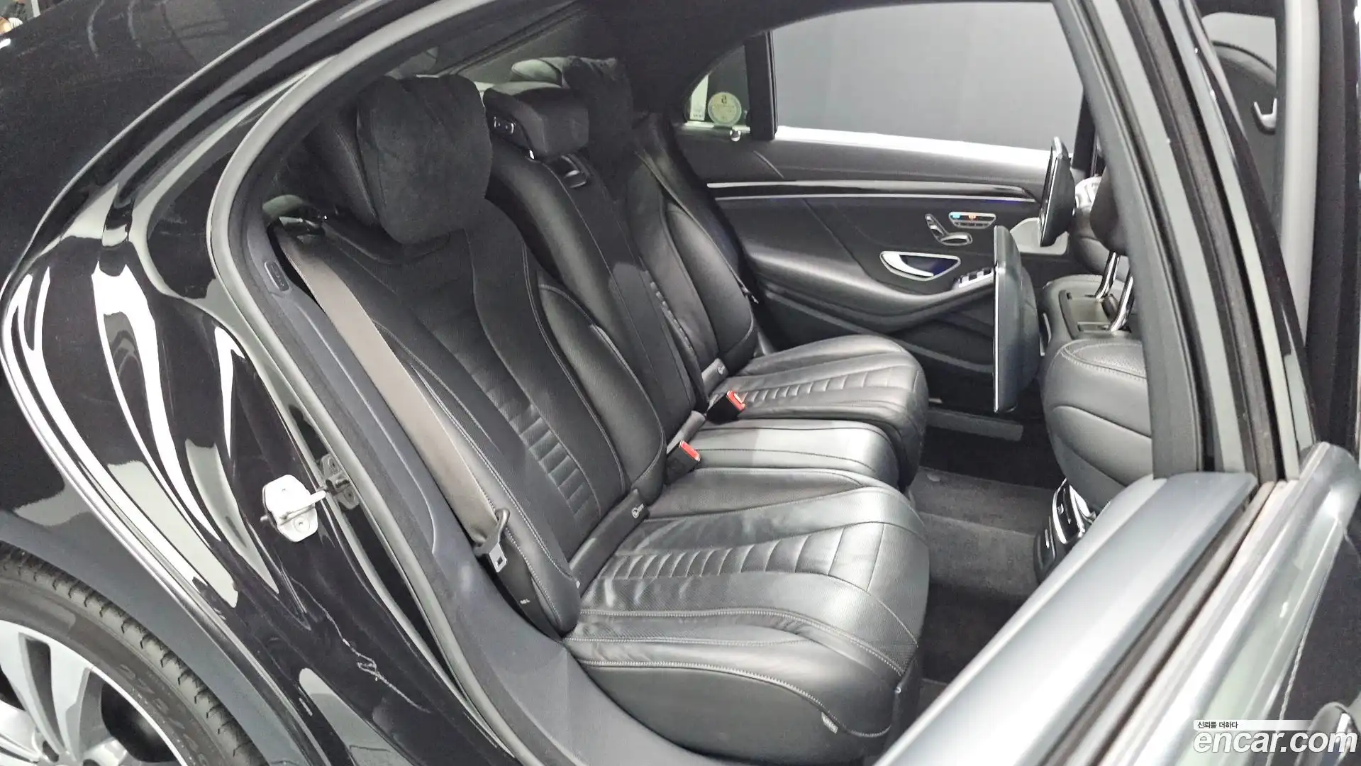 S-Class Mercedes-Benz 2015.5-OPTION-015