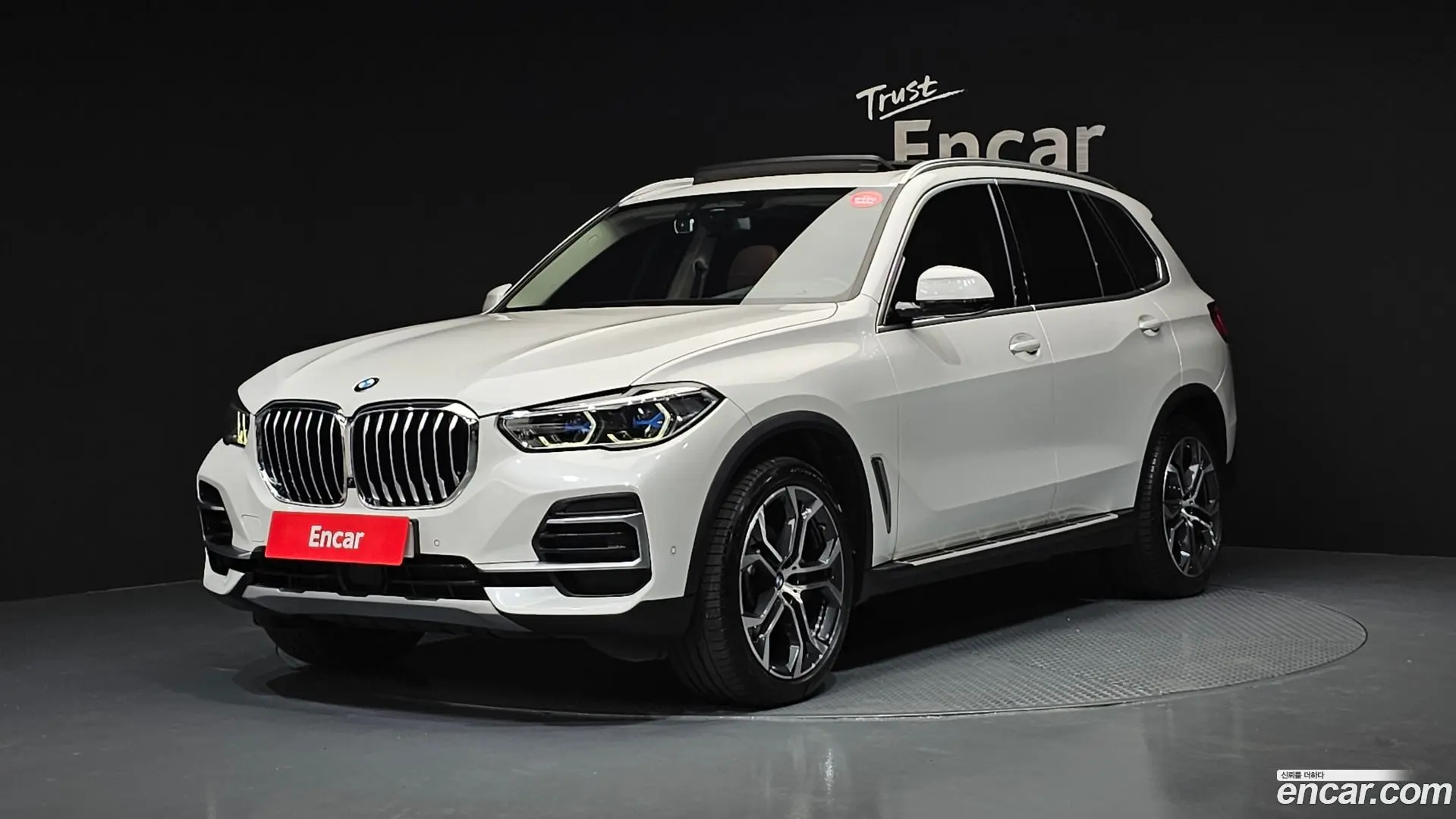Main__Slider__Photo:X5 BMW 2022.4-0