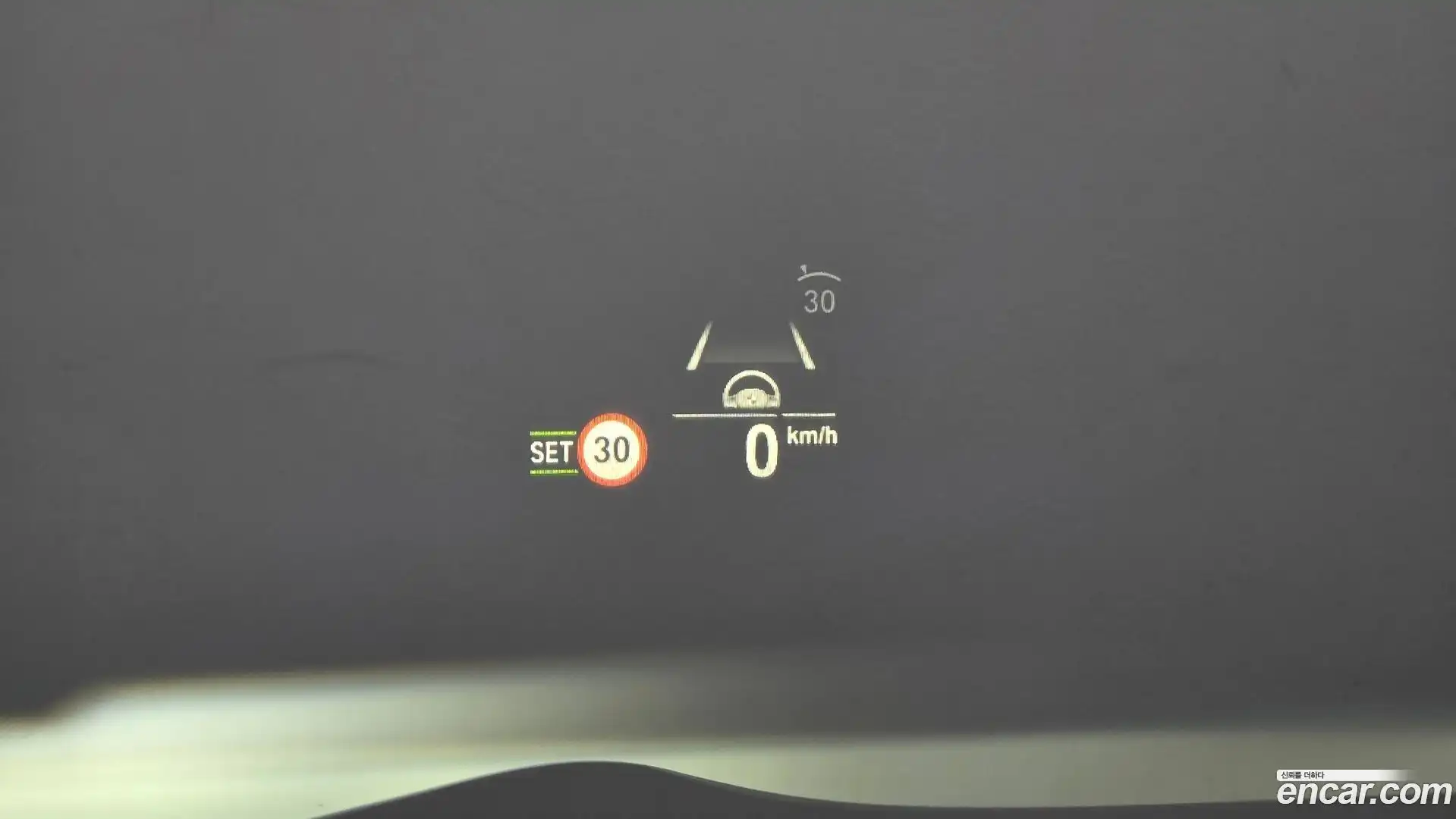 8-Series BMW 2024.8-OPTION-021