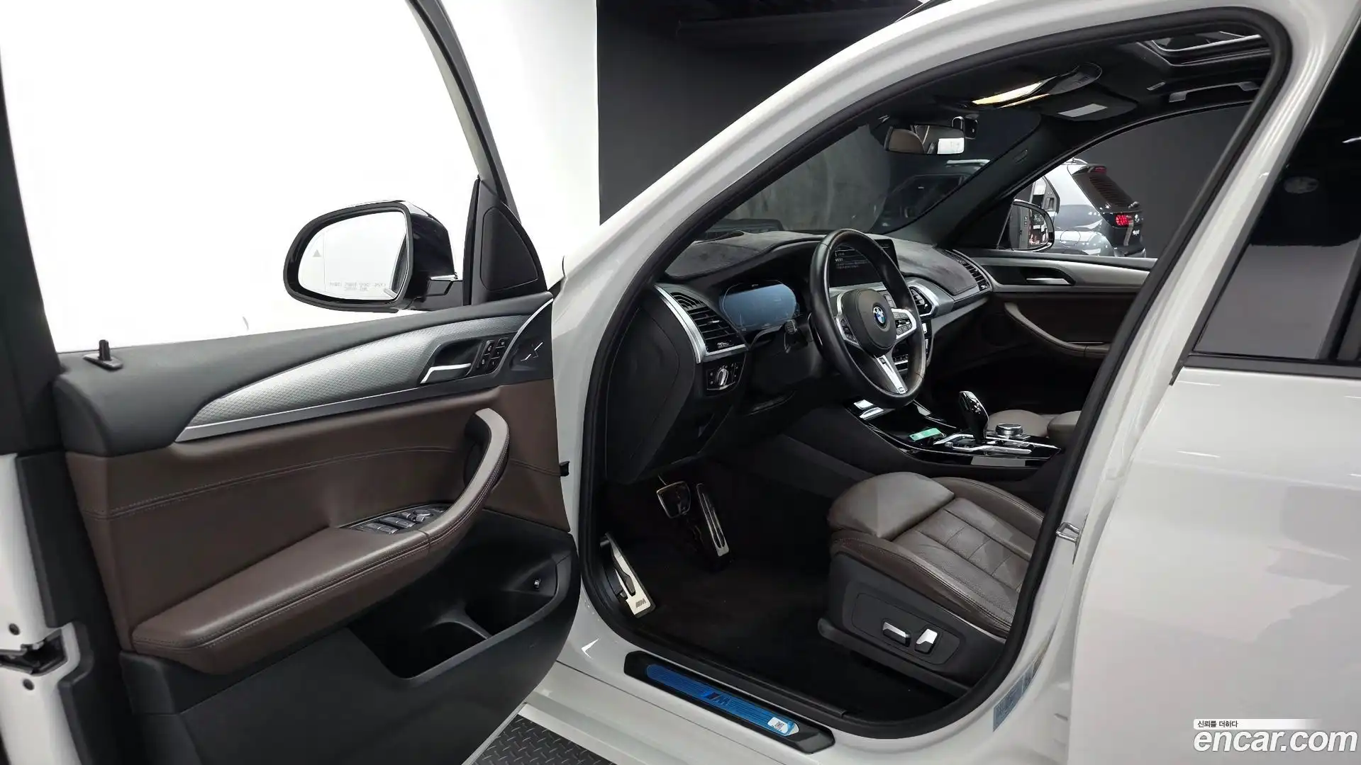 X3 BMW 2021.5-INNER-010