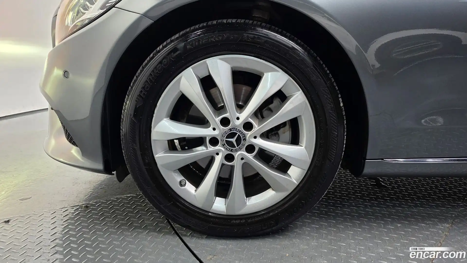C-Class Mercedes-Benz 2019.5-OUTER-005