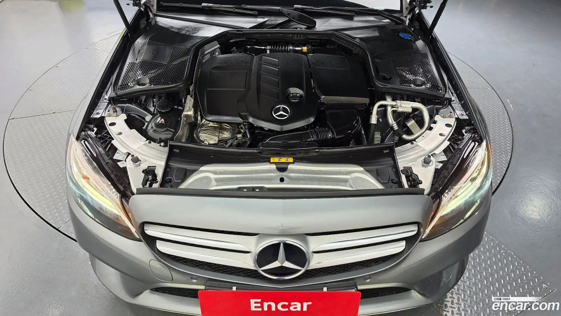 C-Class Mercedes-Benz 2019.5-OUTER-006