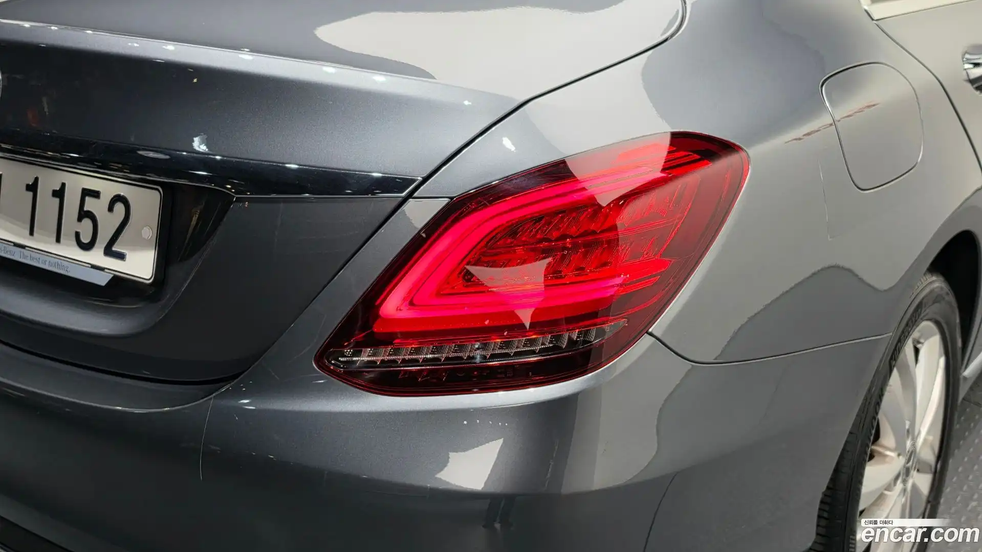 C-Class Mercedes-Benz 2019.5-OUTER-033