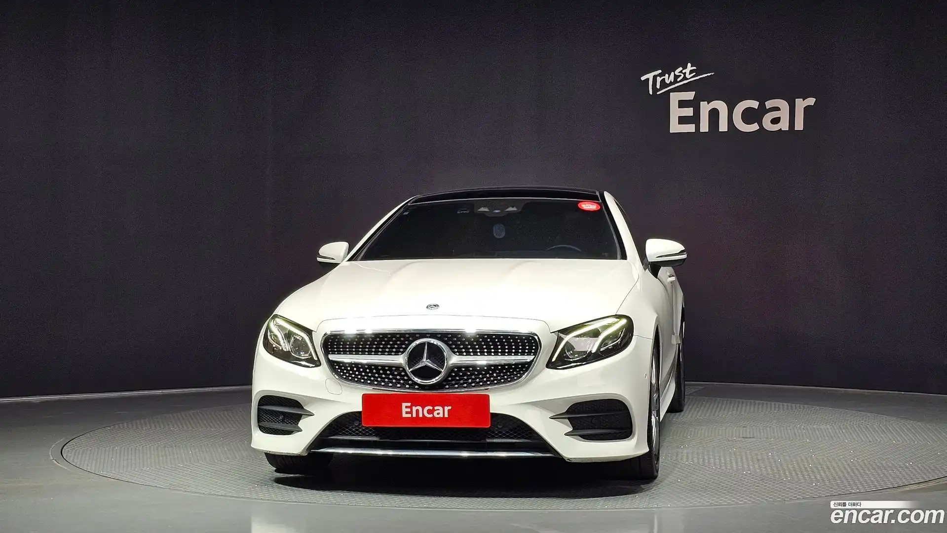 E-Class Mercedes-Benz 2018.10-OUTER-003
