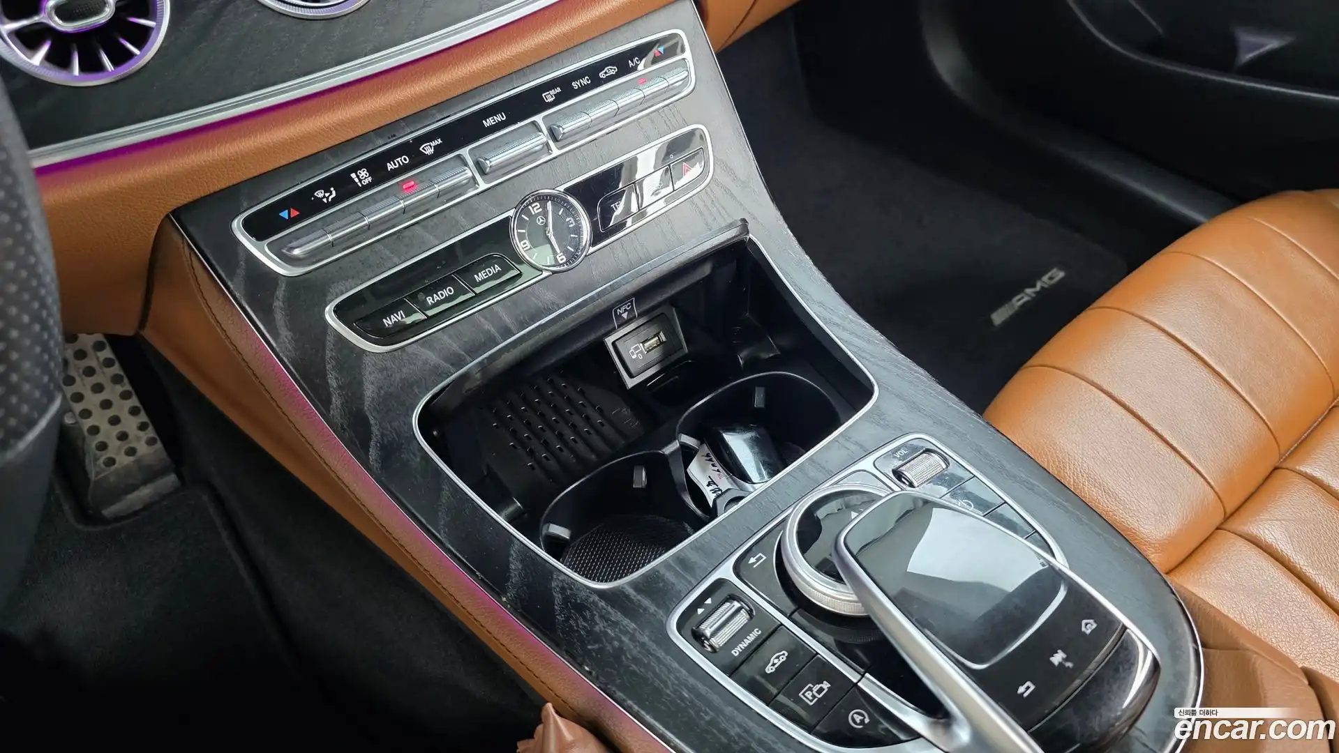 E-Class Mercedes-Benz 2018.10-INNER-009
