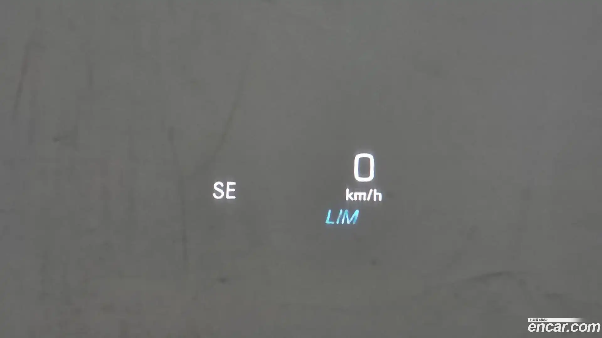 E-Class Mercedes-Benz 2018.10-OPTION-022