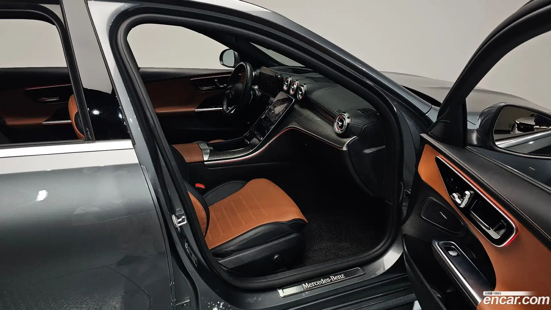 C-Class Mercedes-Benz 2023.0-OPTION-015