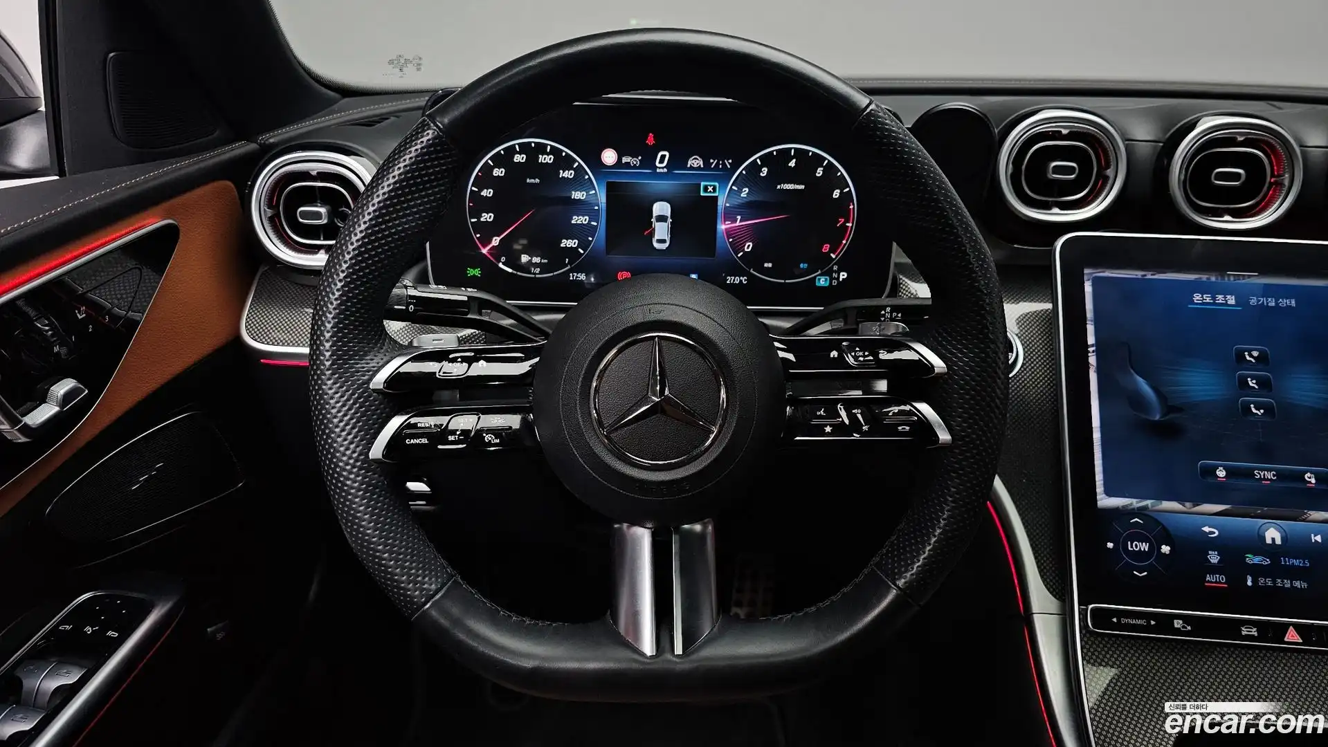 C-Class Mercedes-Benz 2023.0-OPTION-017