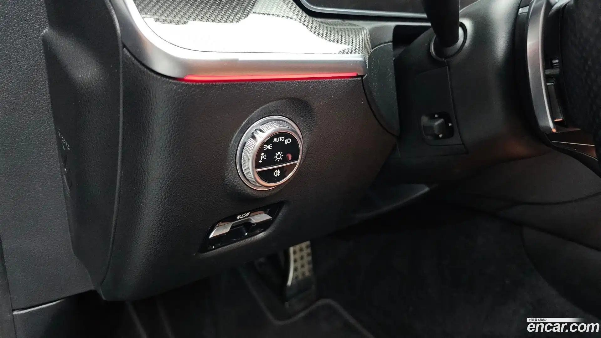 C-Class Mercedes-Benz 2023.0-OPTION-023