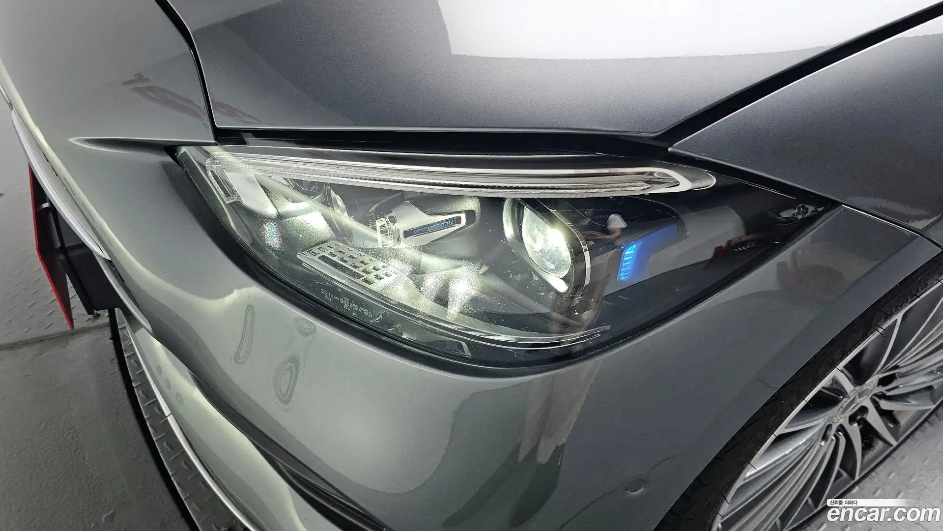 C-Class Mercedes-Benz 2023.0-OUTER-032