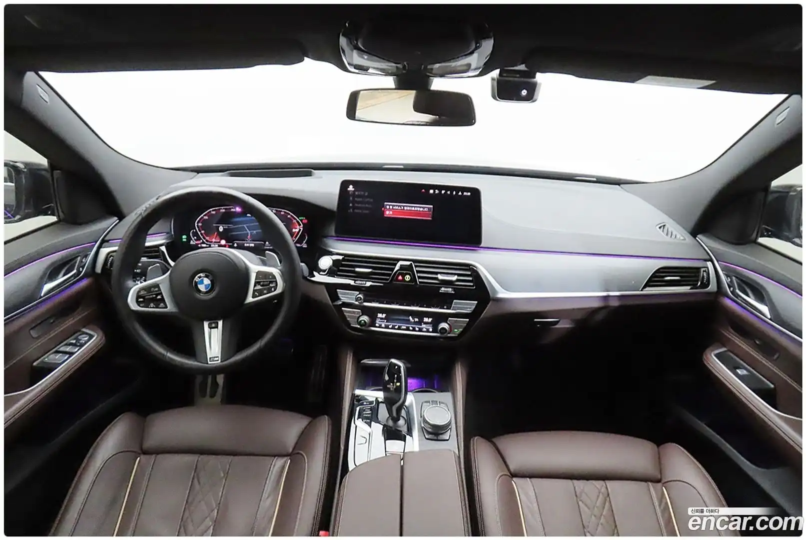 Gran Turismo BMW 2022.1-INNER-007