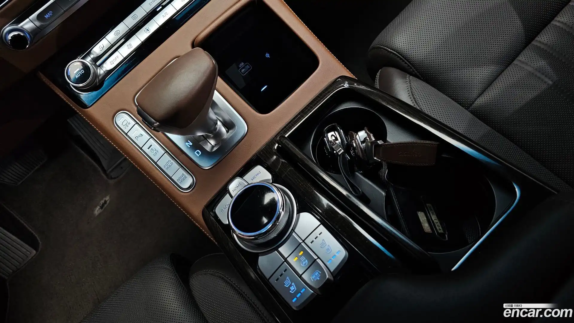 G90 Genesis 2019.2-INNER-009