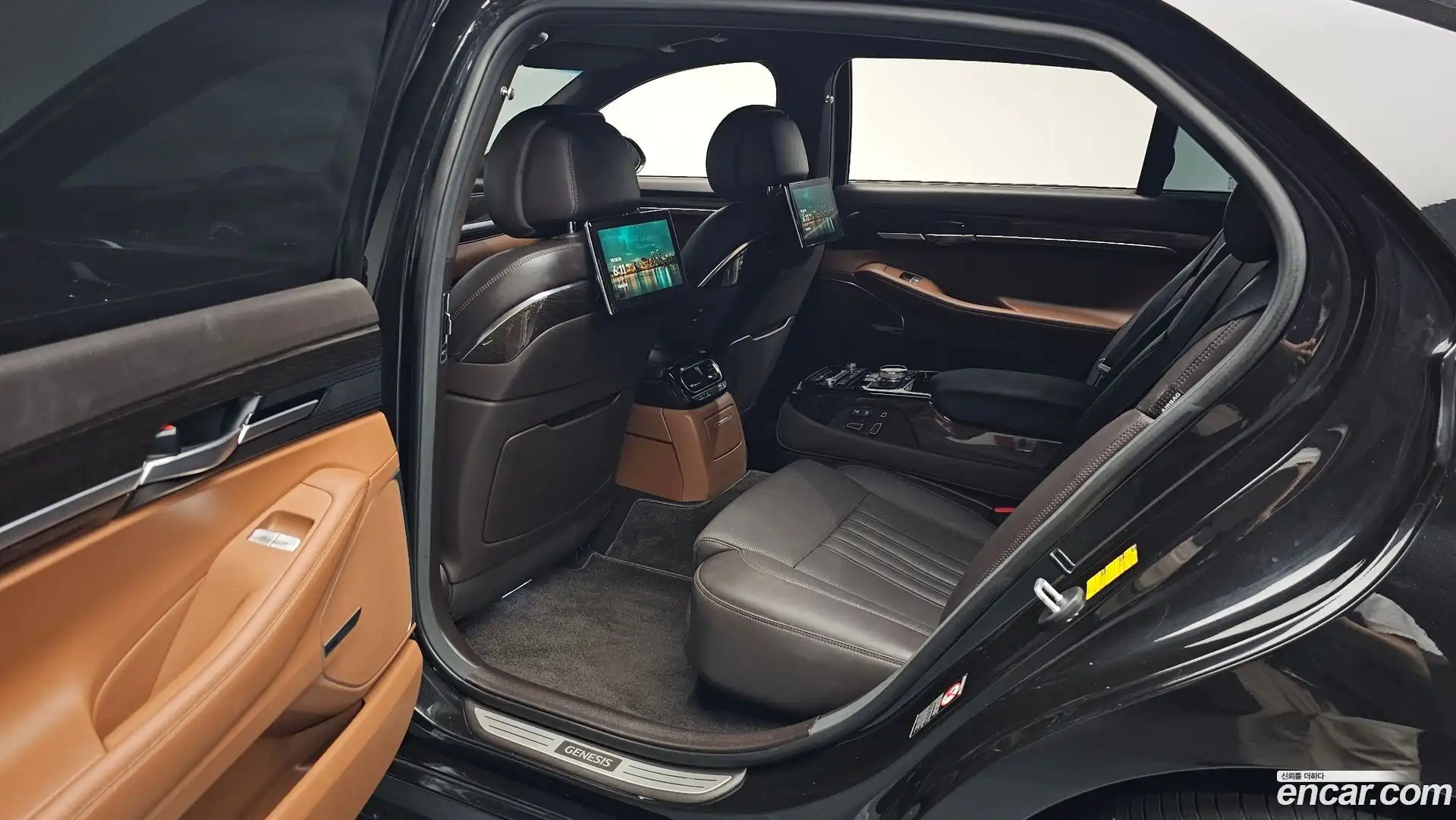 G90 Genesis 2019.2-INNER-036