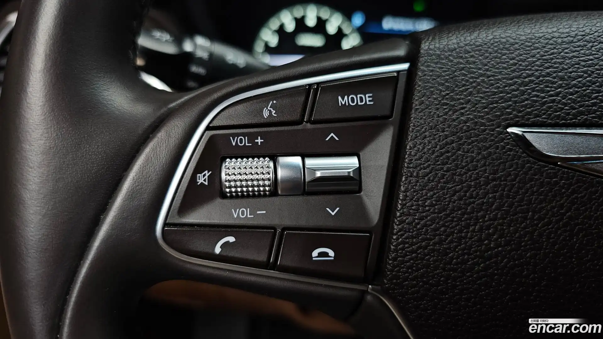 G90 Genesis 2019.2-OPTION-042
