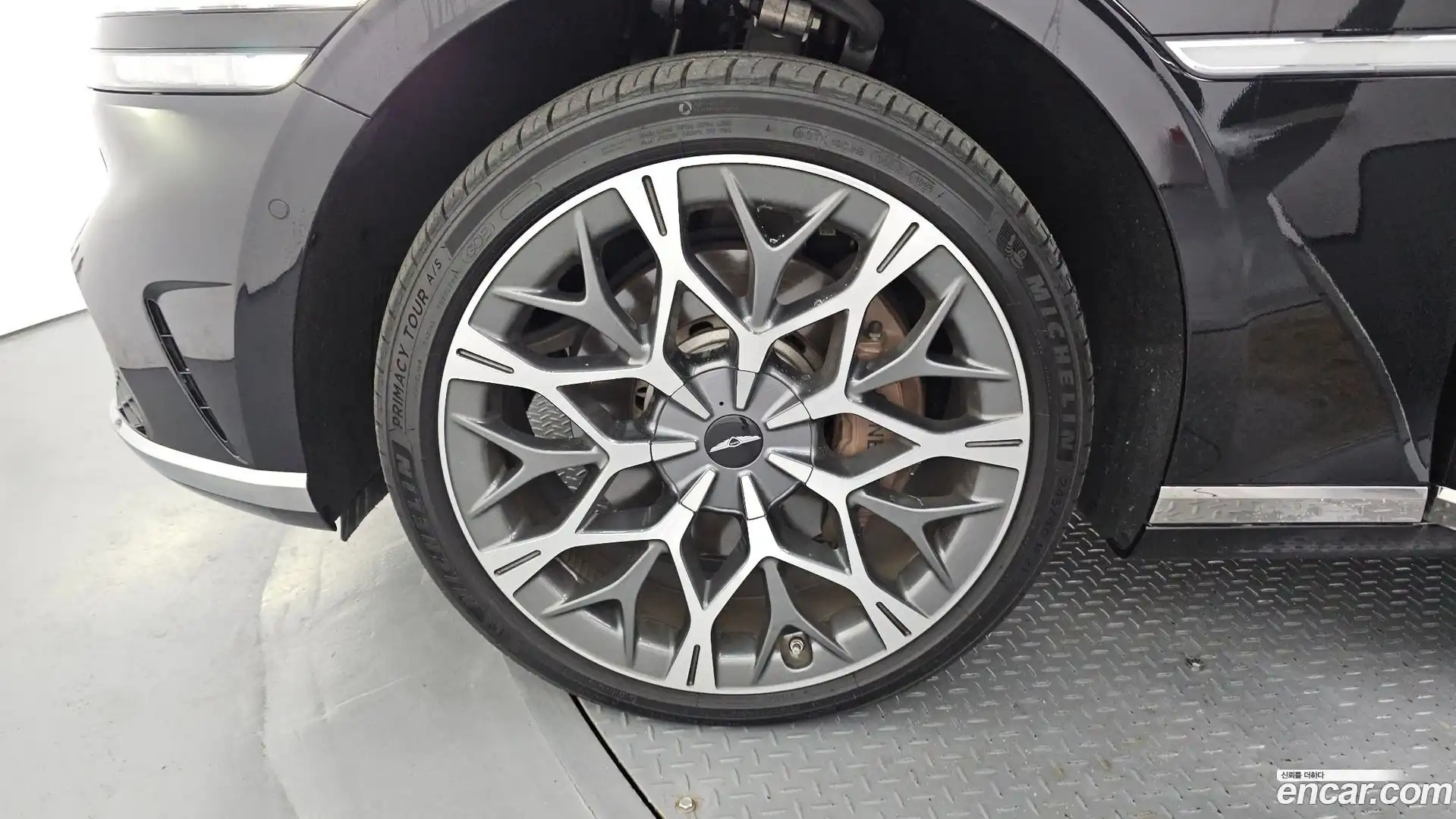 G90 Genesis 2023.7-OUTER-005