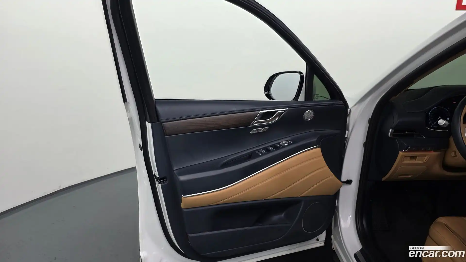 GV80 Genesis 2022.4-INNER-034
