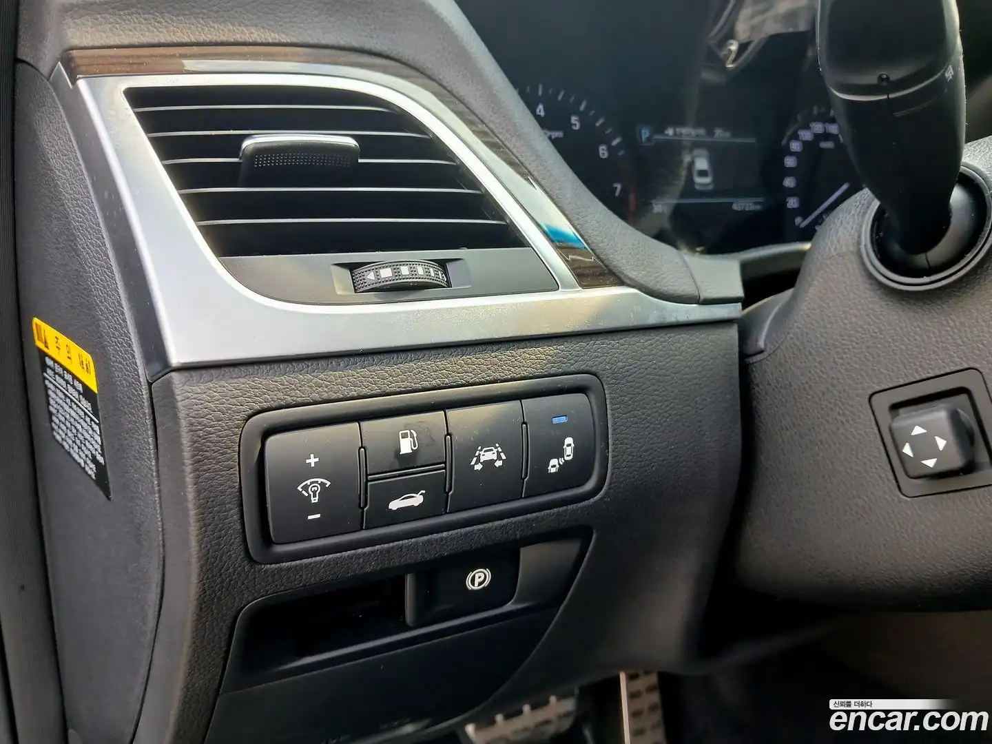 G80 Genesis 2019.2-INNER-008