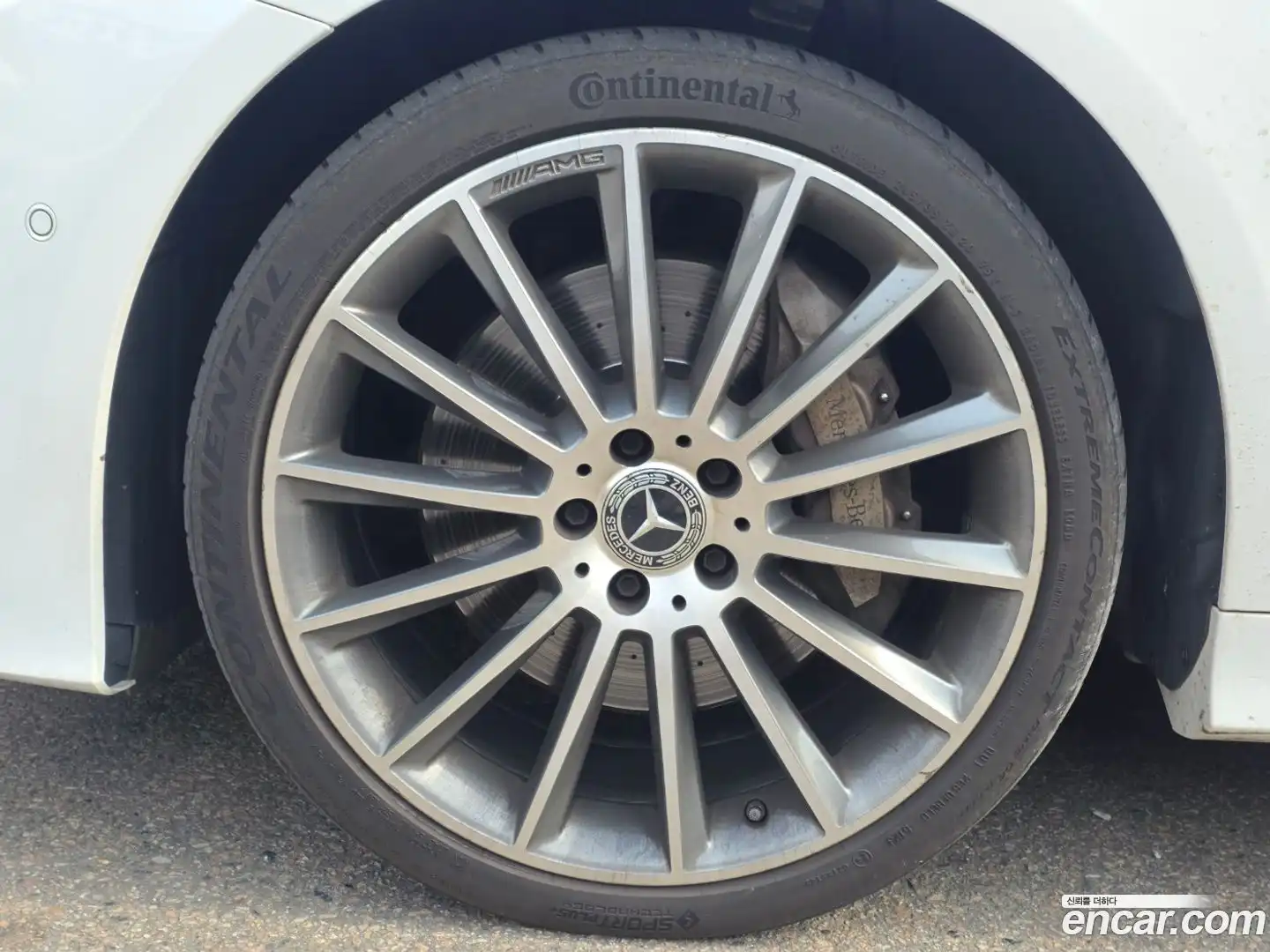 E-Class Mercedes-Benz 2019.6-OUTER-005