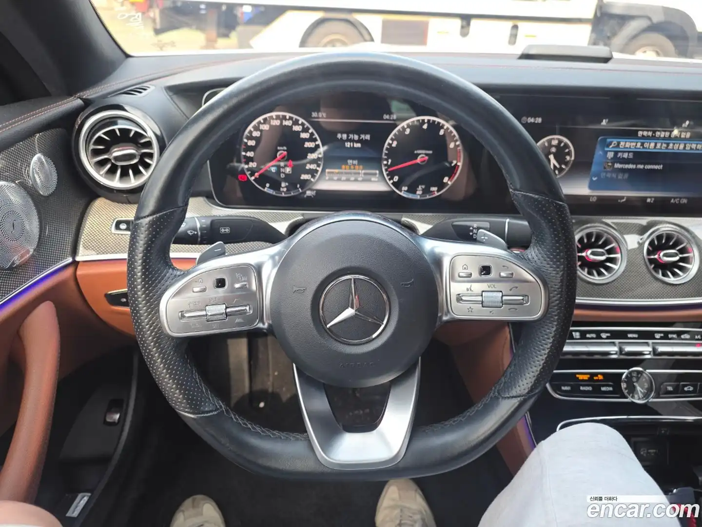 E-Class Mercedes-Benz 2019.6-INNER-008