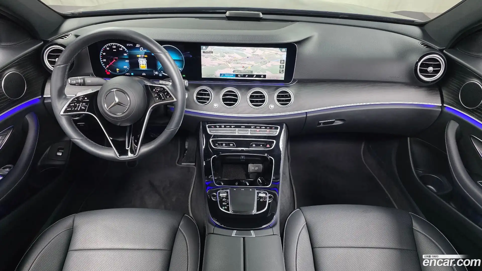 E-Class Mercedes-Benz 2022.2-INNER-007