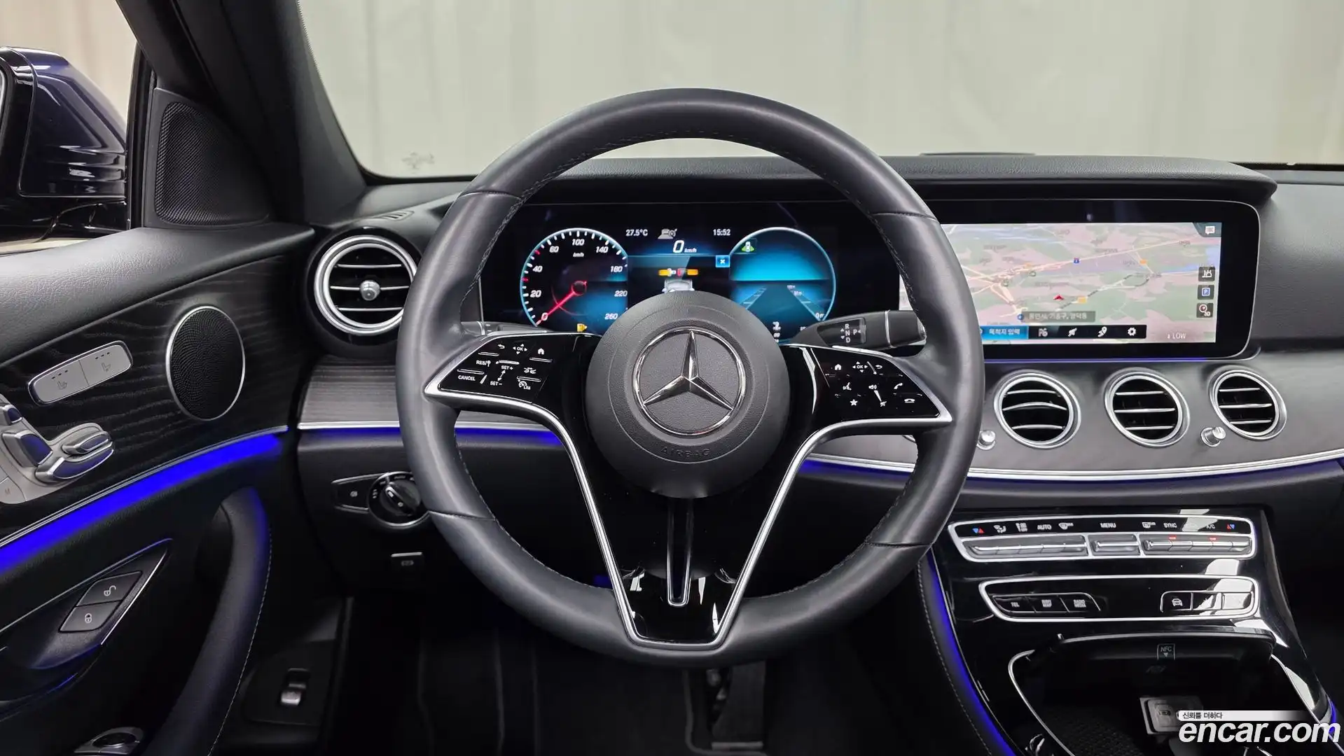 E-Class Mercedes-Benz 2022.2-OPTION-017