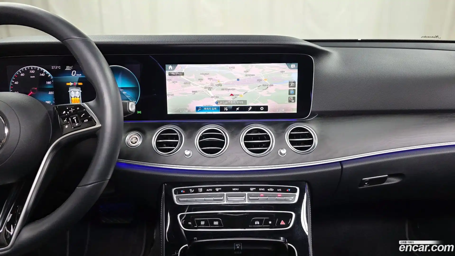 E-Class Mercedes-Benz 2022.2-OPTION-018