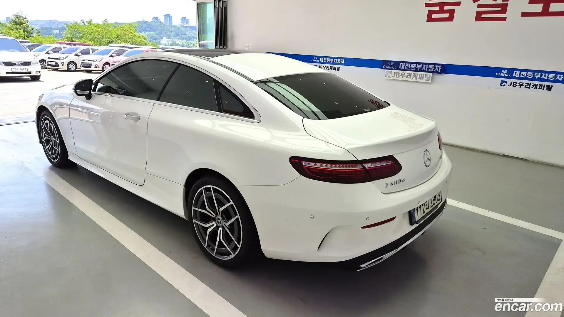 E-Class Mercedes-Benz 2023.4-OPTION-015