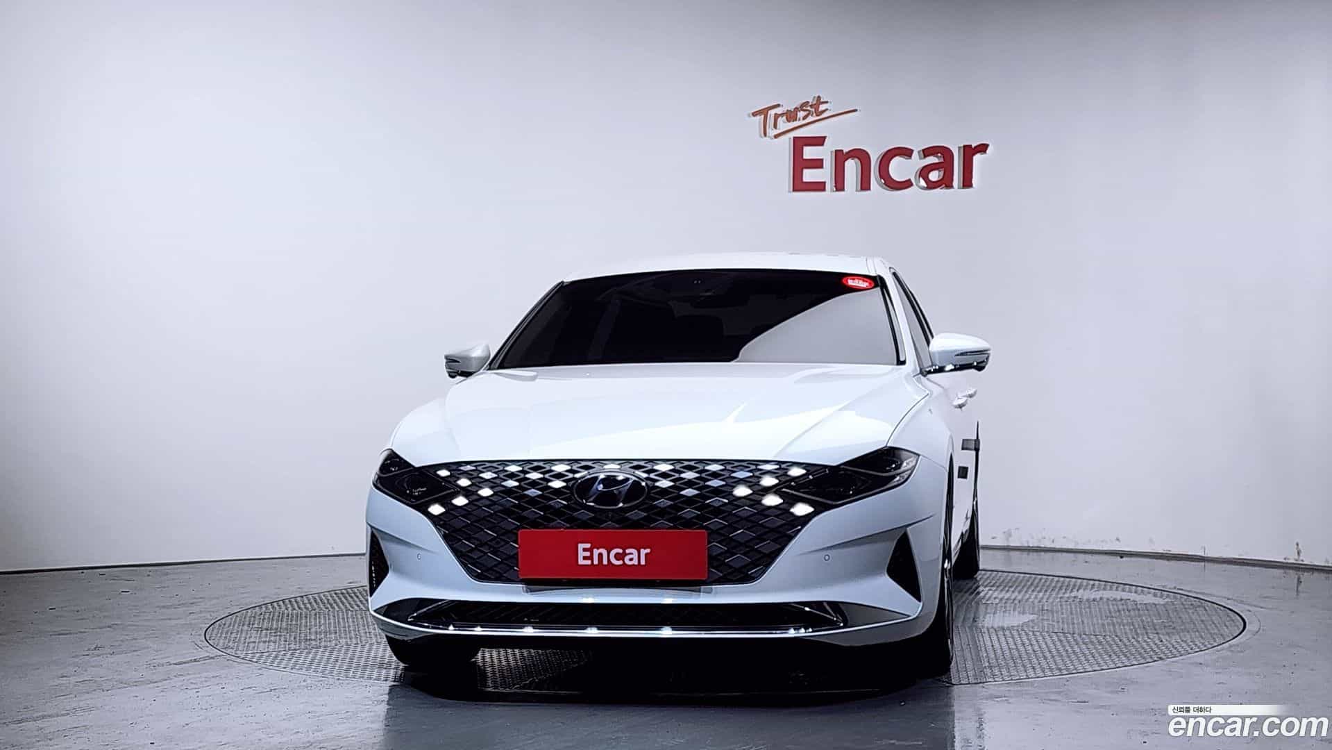 Grandeur Hyundai 2020.6-OUTER-003