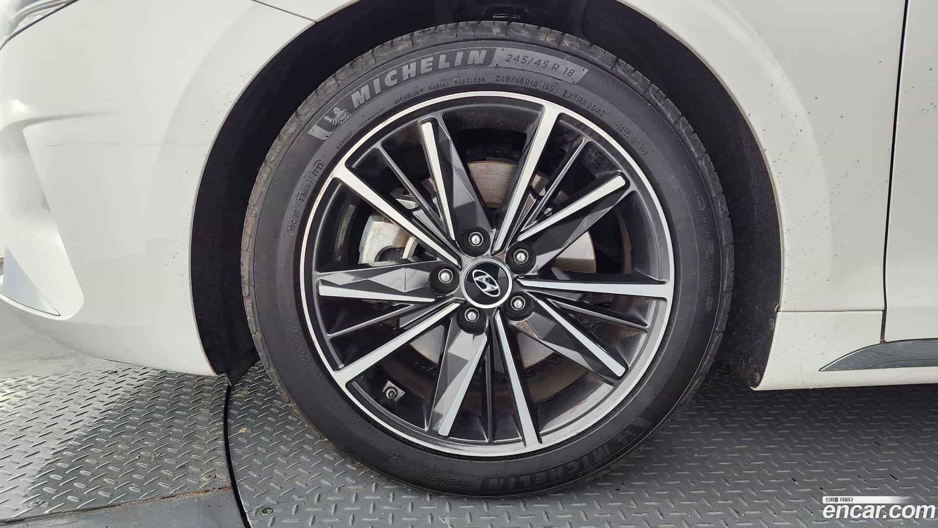 Grandeur Hyundai 2020.6-OUTER-005