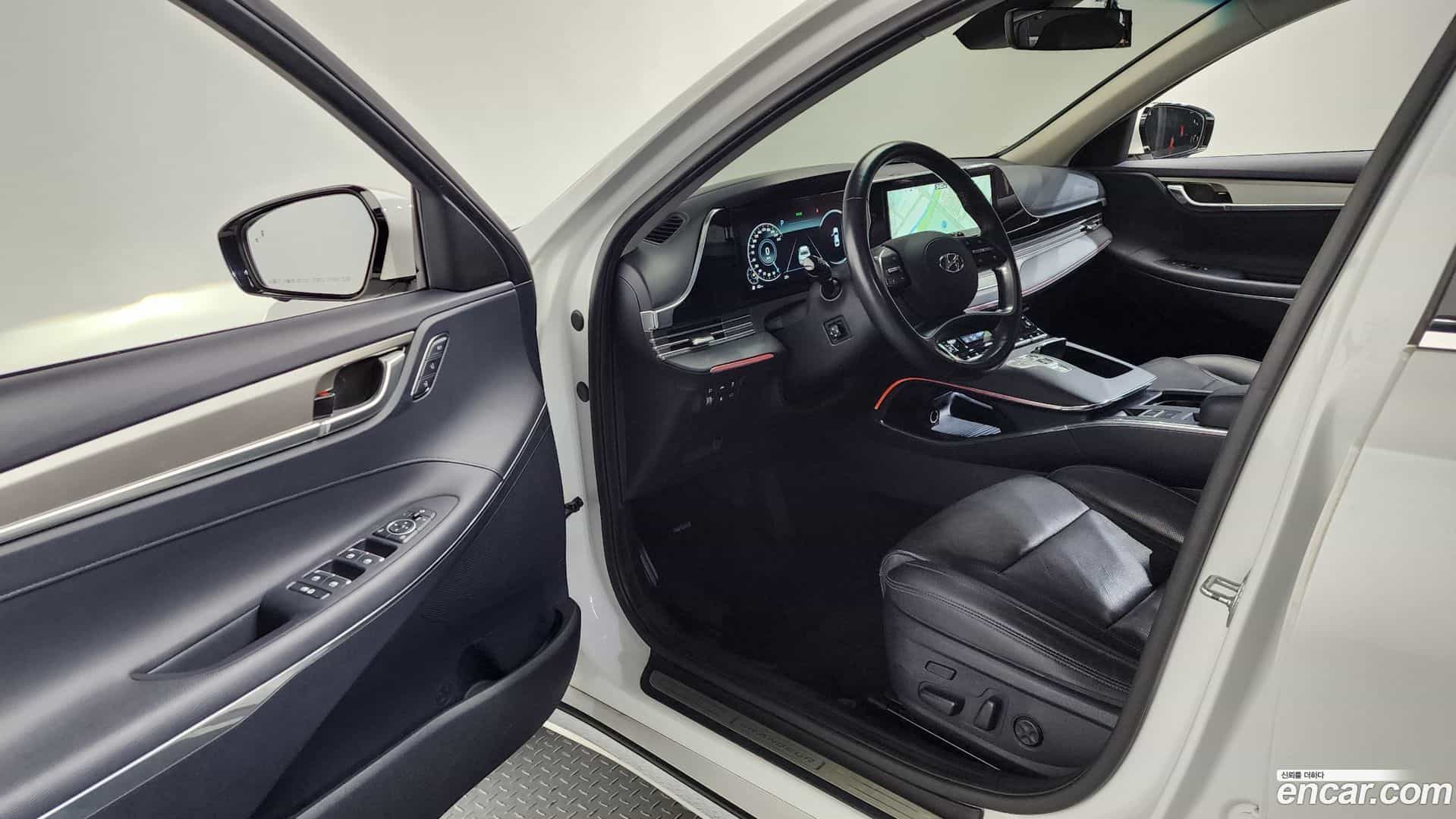 Grandeur Hyundai 2020.6-INNER-010