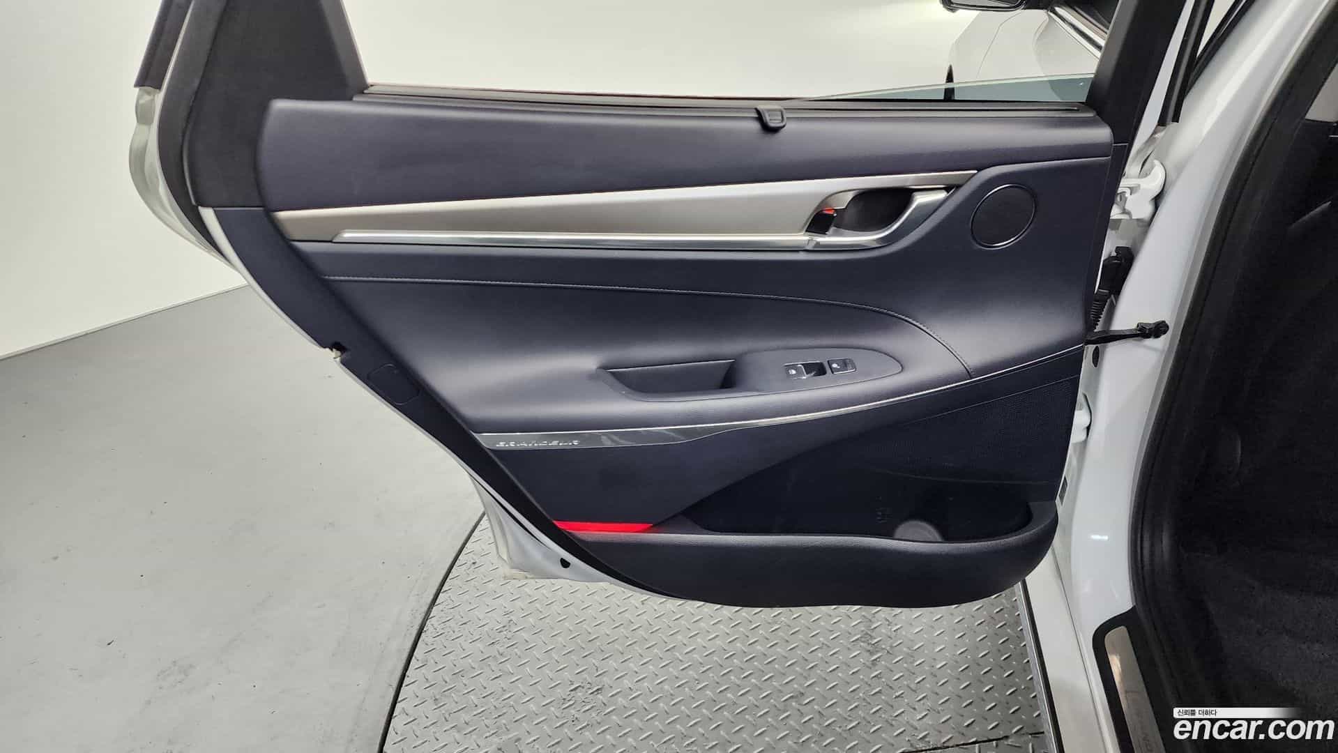 Grandeur Hyundai 2020.6-INNER-035