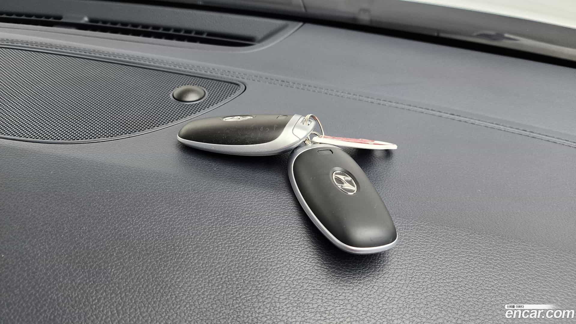 Grandeur Hyundai 2020.6-OPTION-044