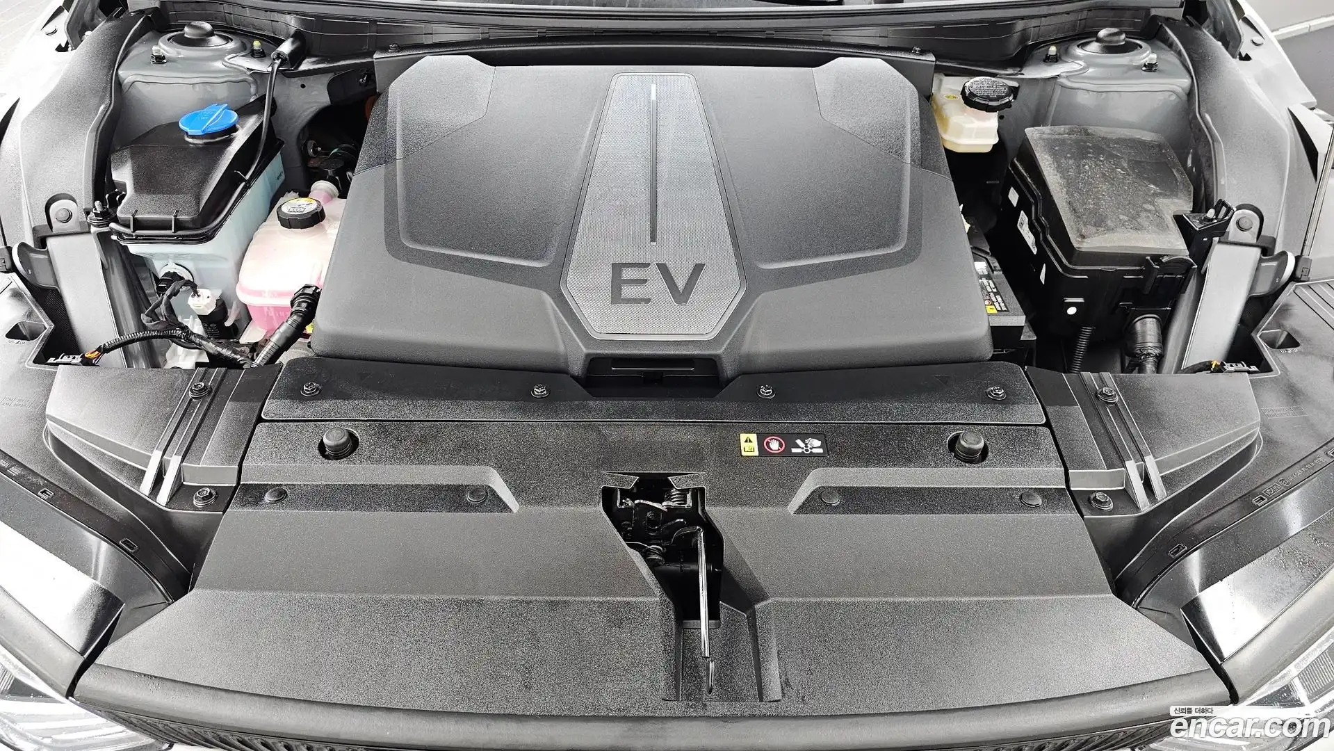EV6 Kia 2023.6-OUTER-006