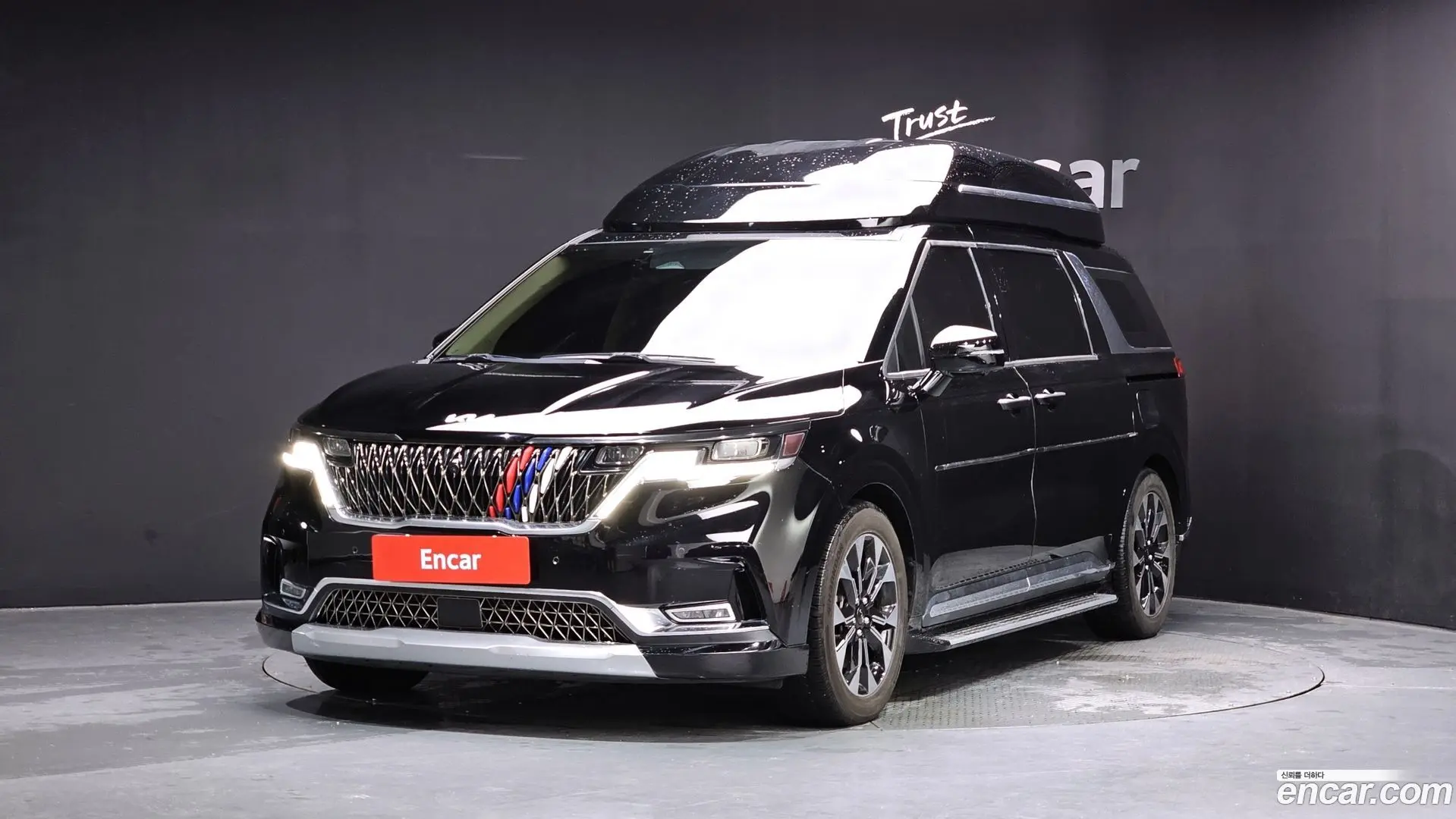 Main__Slider__Photo:Canival Kia 2021.3-0