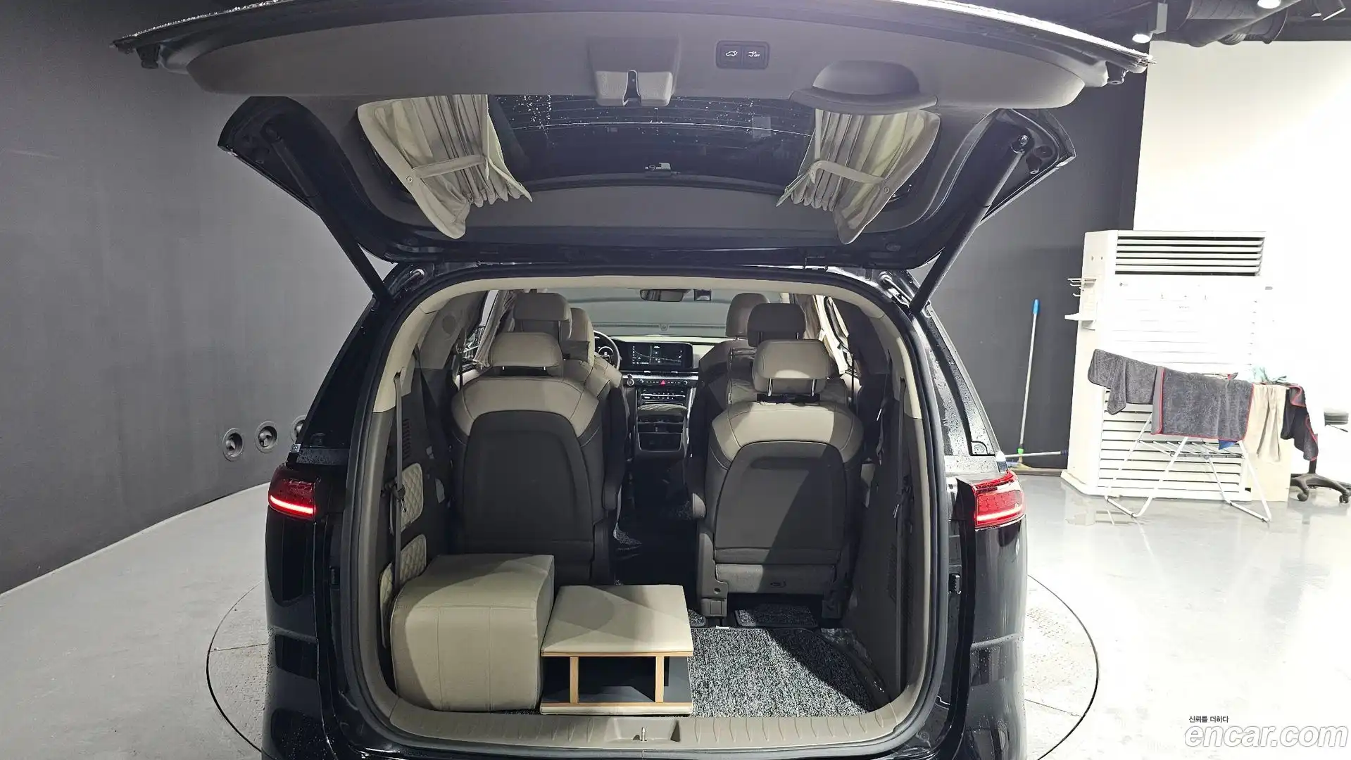 Canival Kia 2021.3-OPTION-024