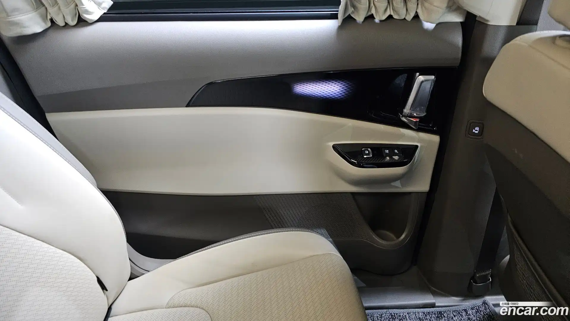 Canival Kia 2021.3-INNER-035
