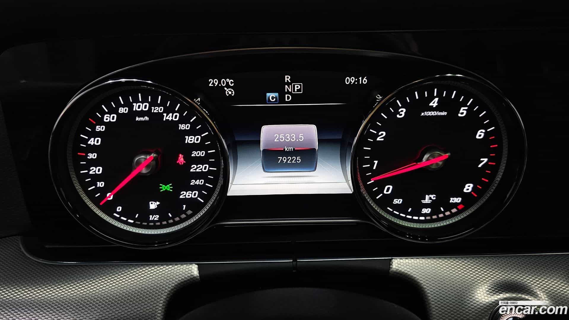 E-Class Mercedes-Benz 2019.7-INNER-008
