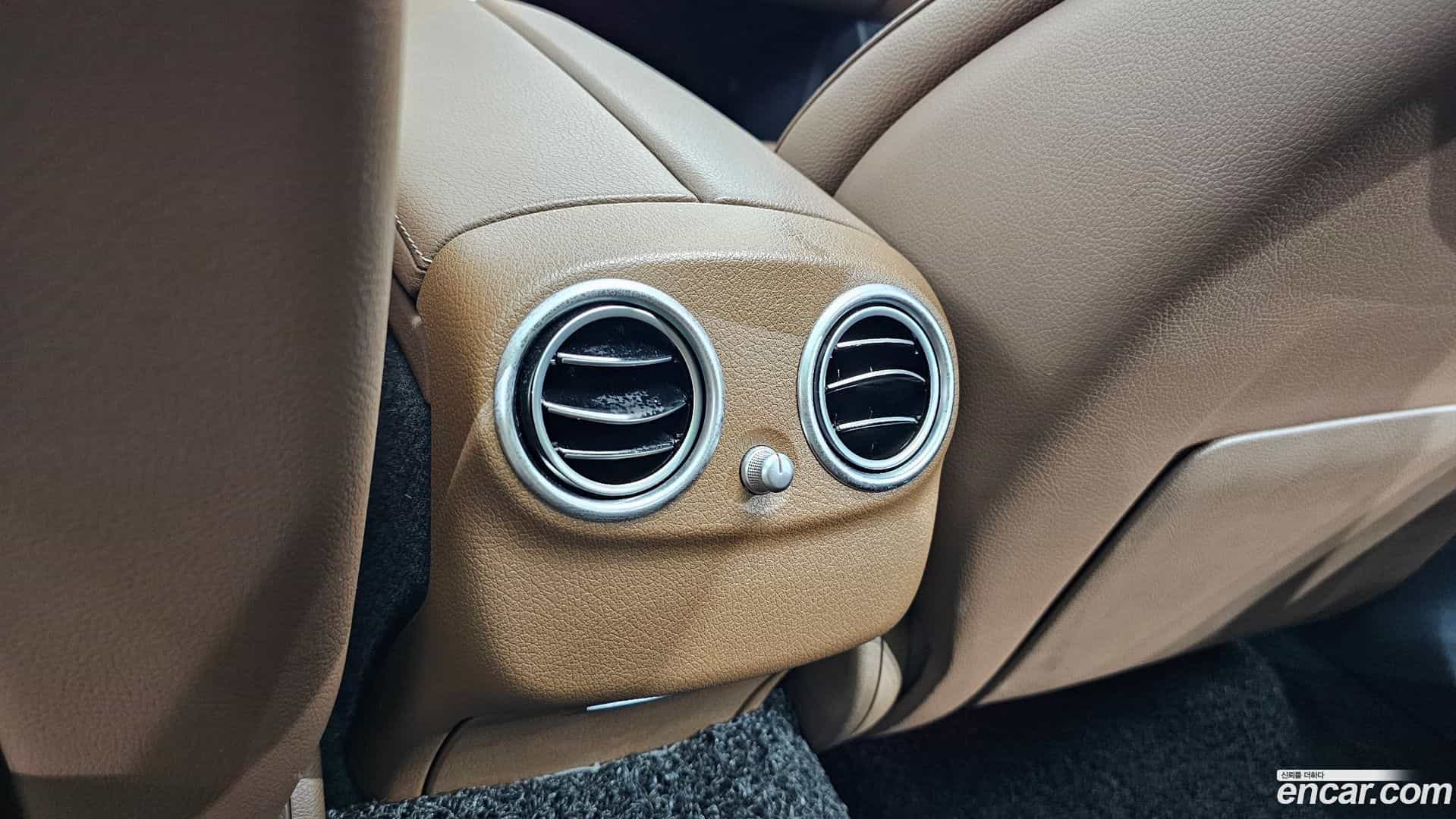 E-Class Mercedes-Benz 2019.7-OPTION-044