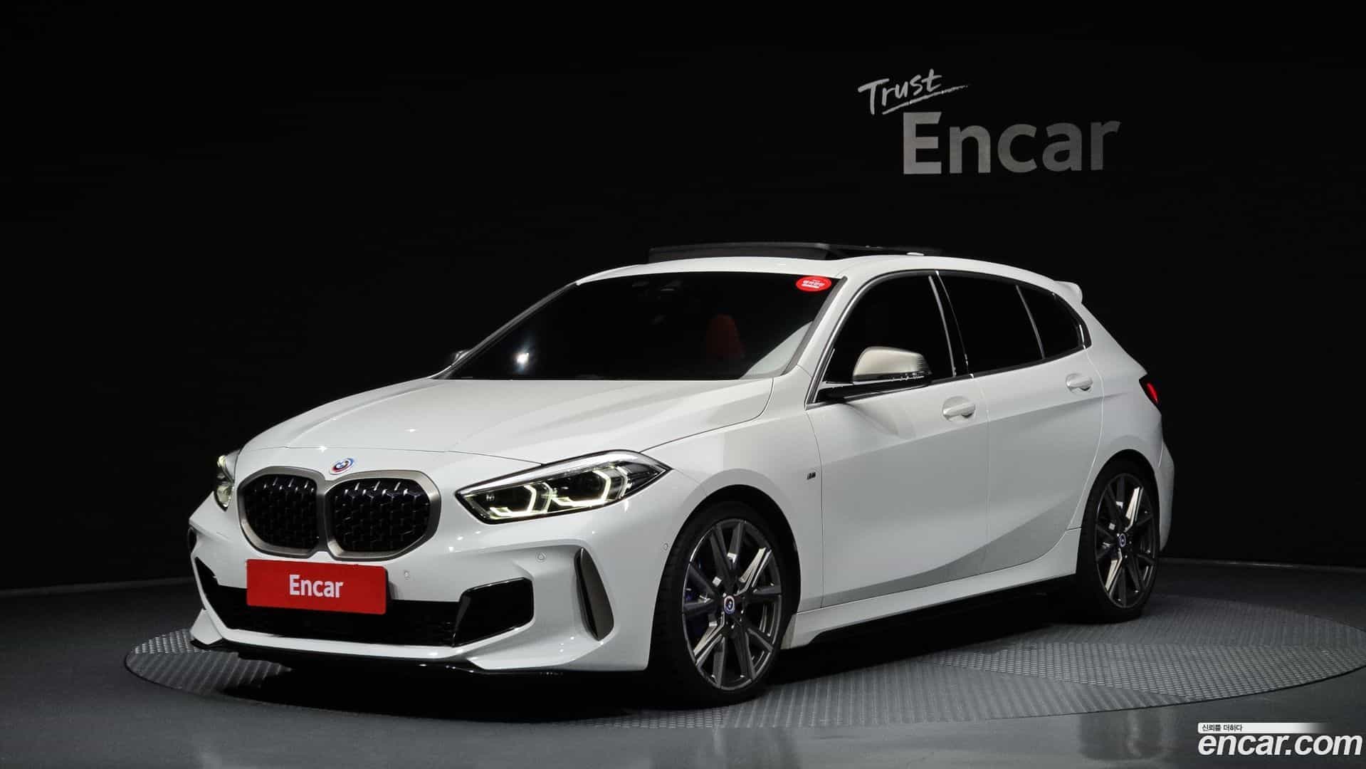 1-Series BMW 2023.6-OUTER-001